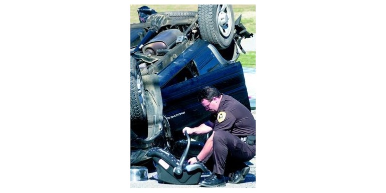 Scaunul auto pentru copii: Cheia Sigurantei in cazul accidentelor rutiere